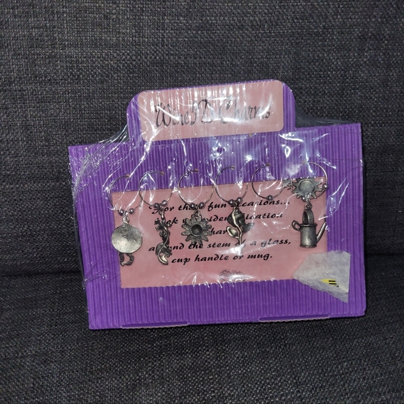 Wine Glass Charms NEW - Picture 1 of 6